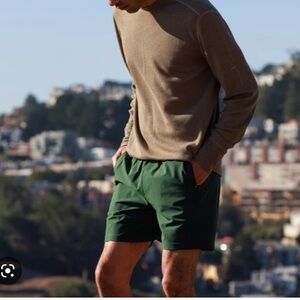 MYLES Green Athletic Shorts with Pockets Size Medium Like New